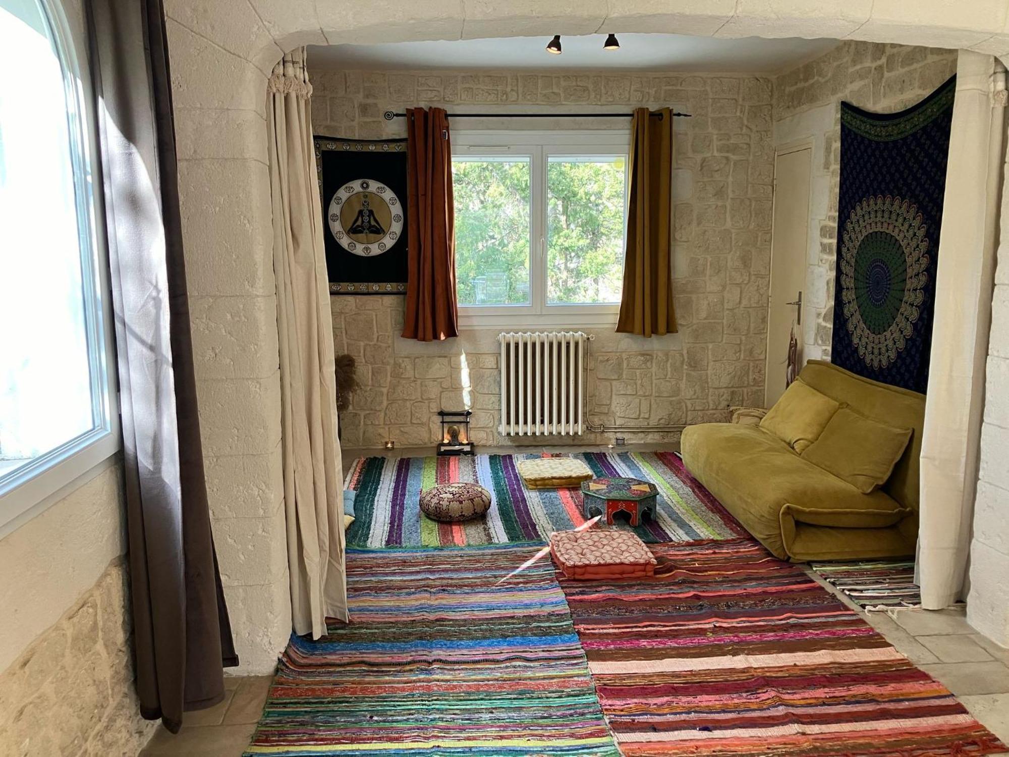 Gite With Private Jacuzzi, Shiatsu & Healthy Food Ladern-sur-Lauquet Exteriör bild