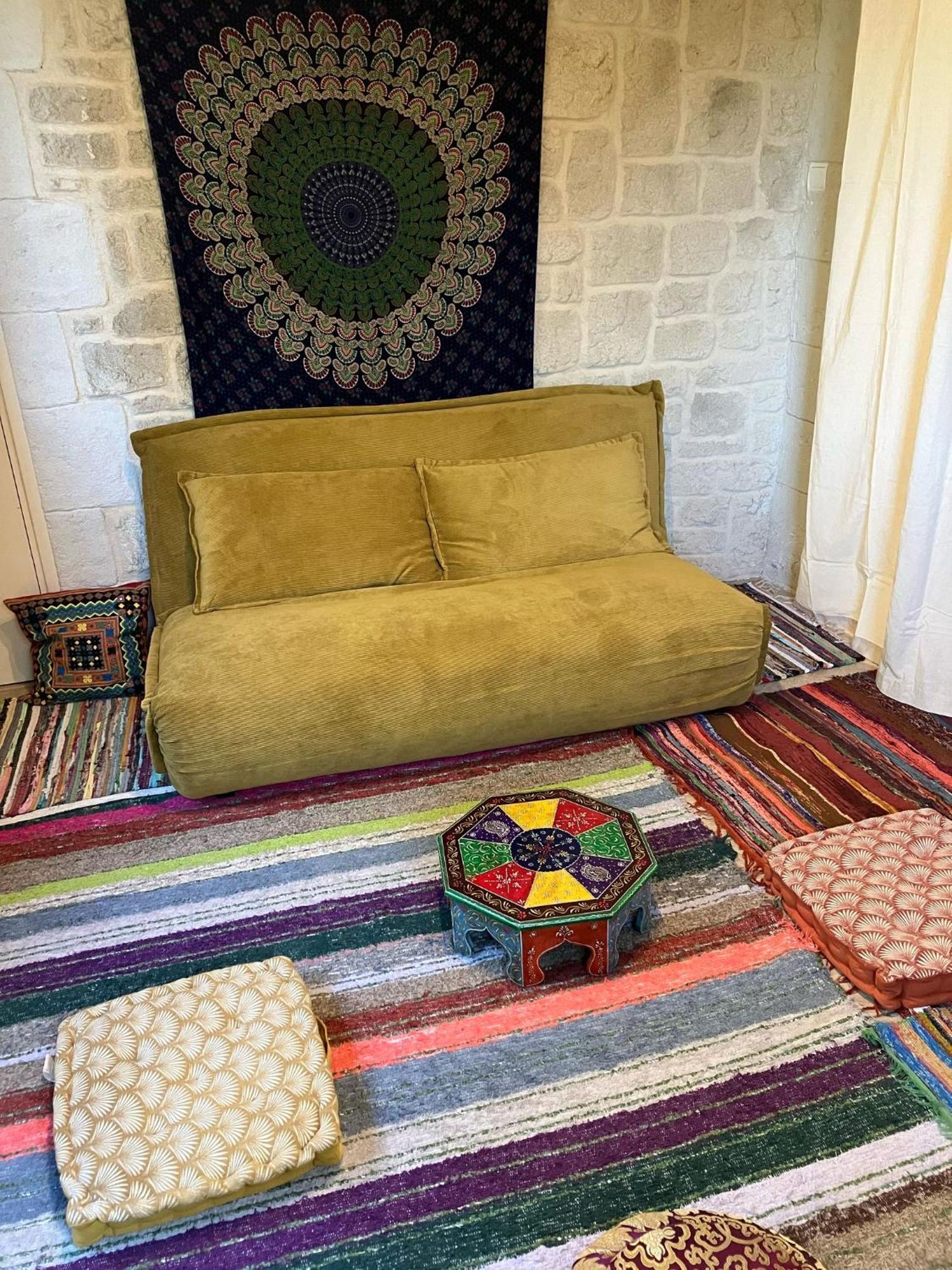 Gite With Private Jacuzzi, Shiatsu & Healthy Food Ladern-sur-Lauquet Exteriör bild